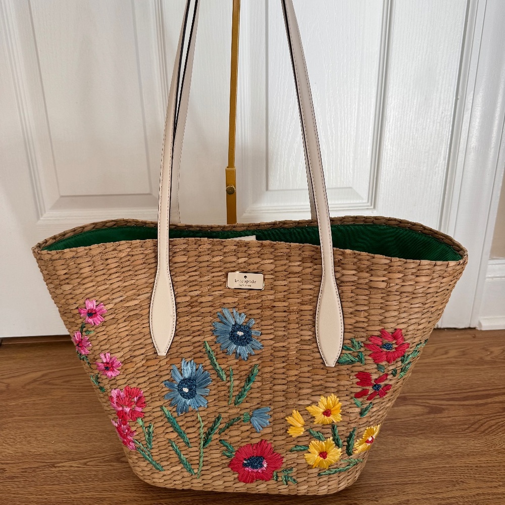 Kate Spade garden bouquet straw bag